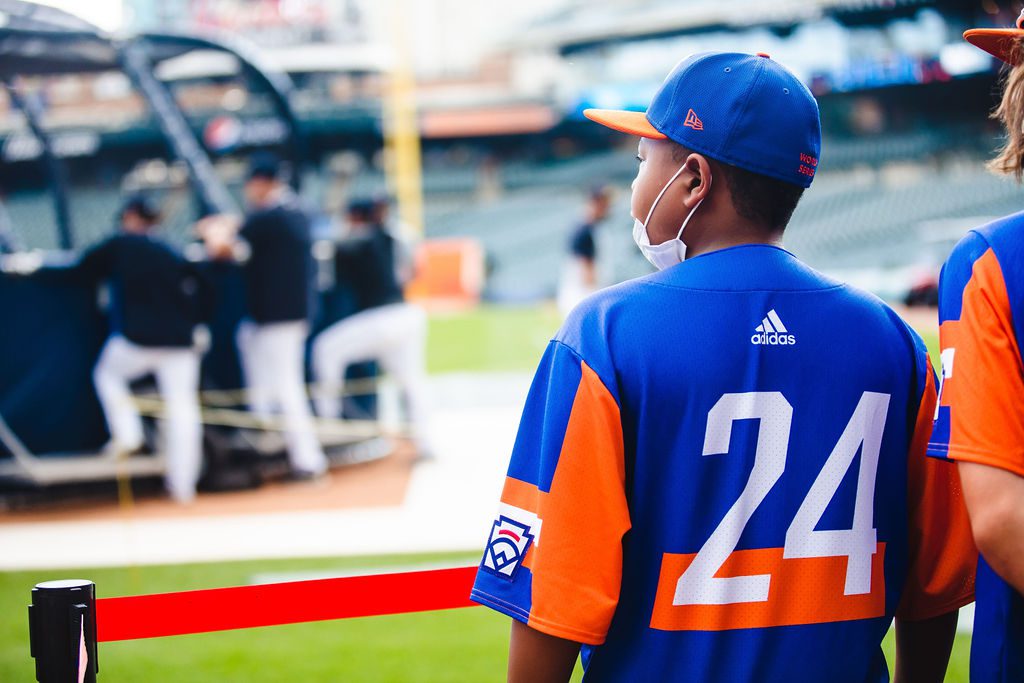 Michigan beats Hawaii 2-1, advances to Little League championship