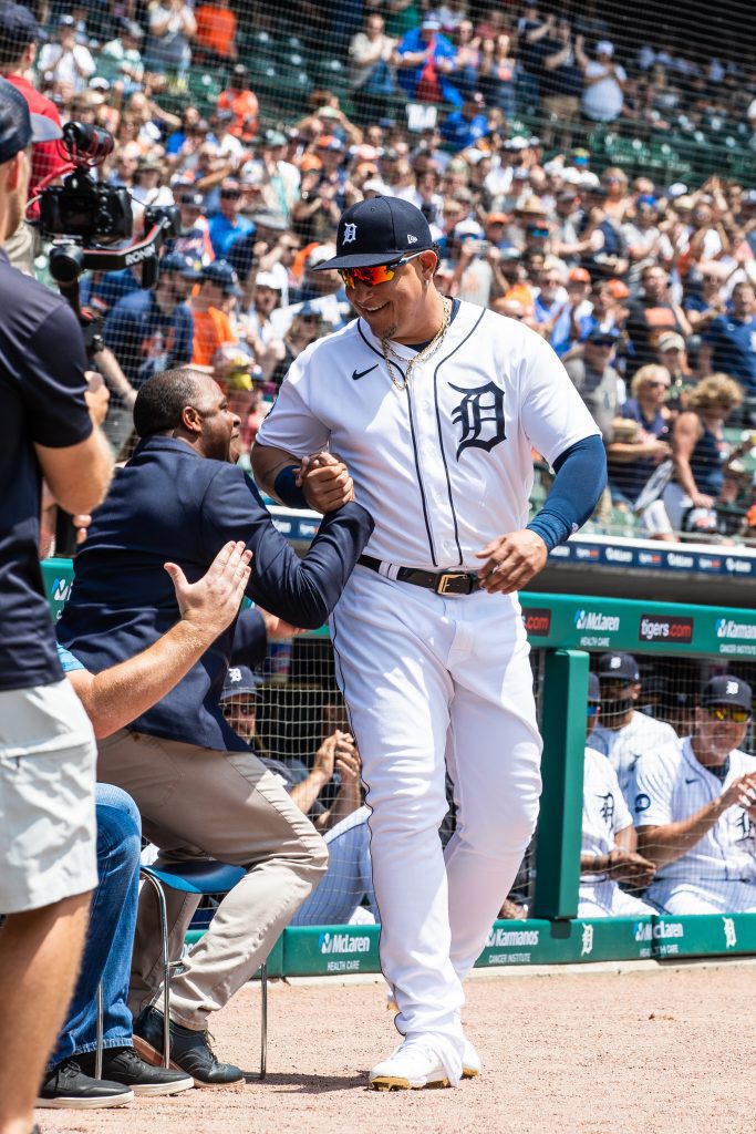 Miguel Cabrera is the 1st Venezuelan-born player to get 3,000 hits in MLB  history