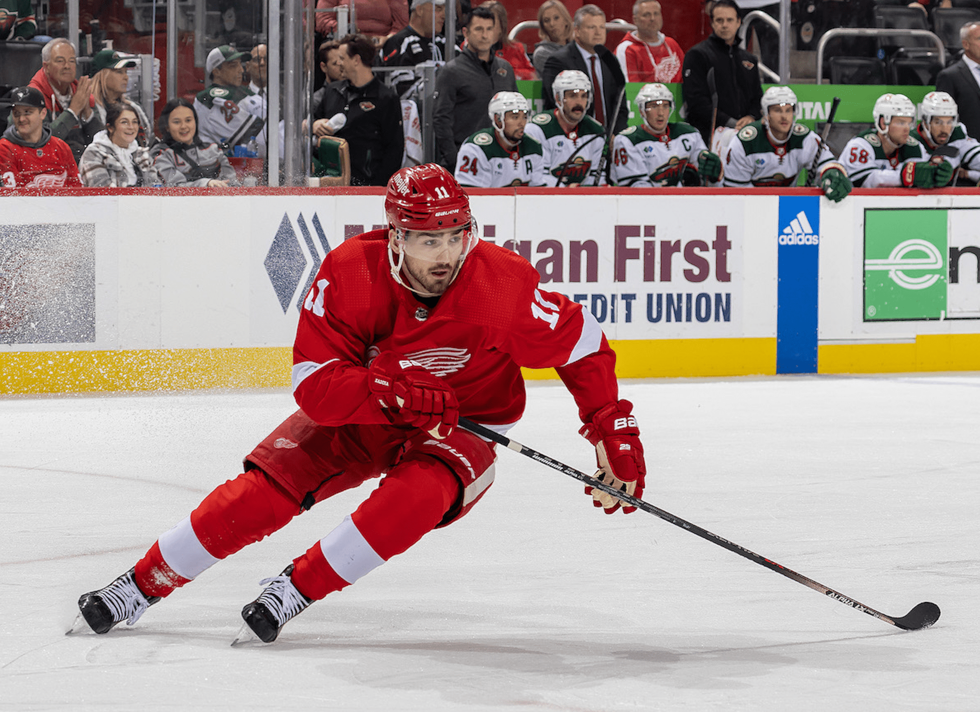 Zadina returns, scores go-ahead goal as Red Wings top Flames – The Oakland  Press