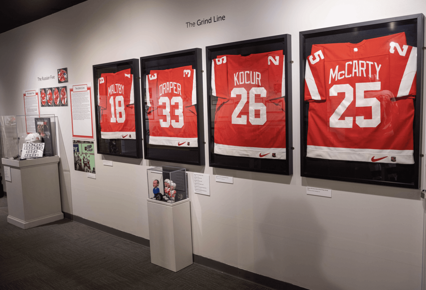 Detroit Red Wings Display Mementos at 25th Anniversary Celebrations -  Ilitch Companies News Hub
